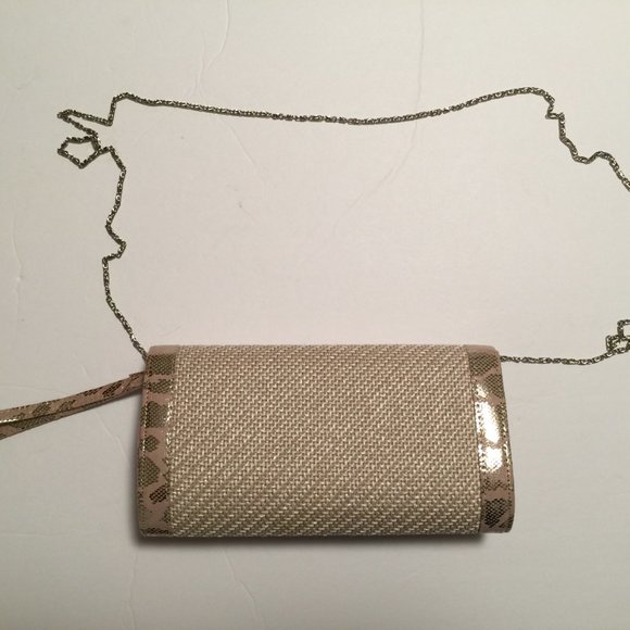 PARTY CLUTCH BAG-NWOT - Picture 3 of 5